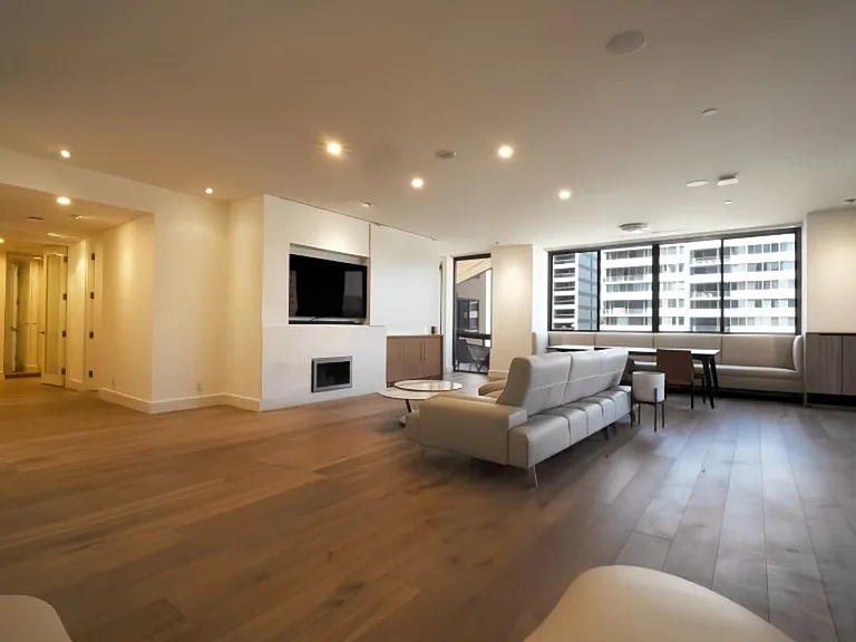 10430 Wilshire Blvd #603 — Photo 3
