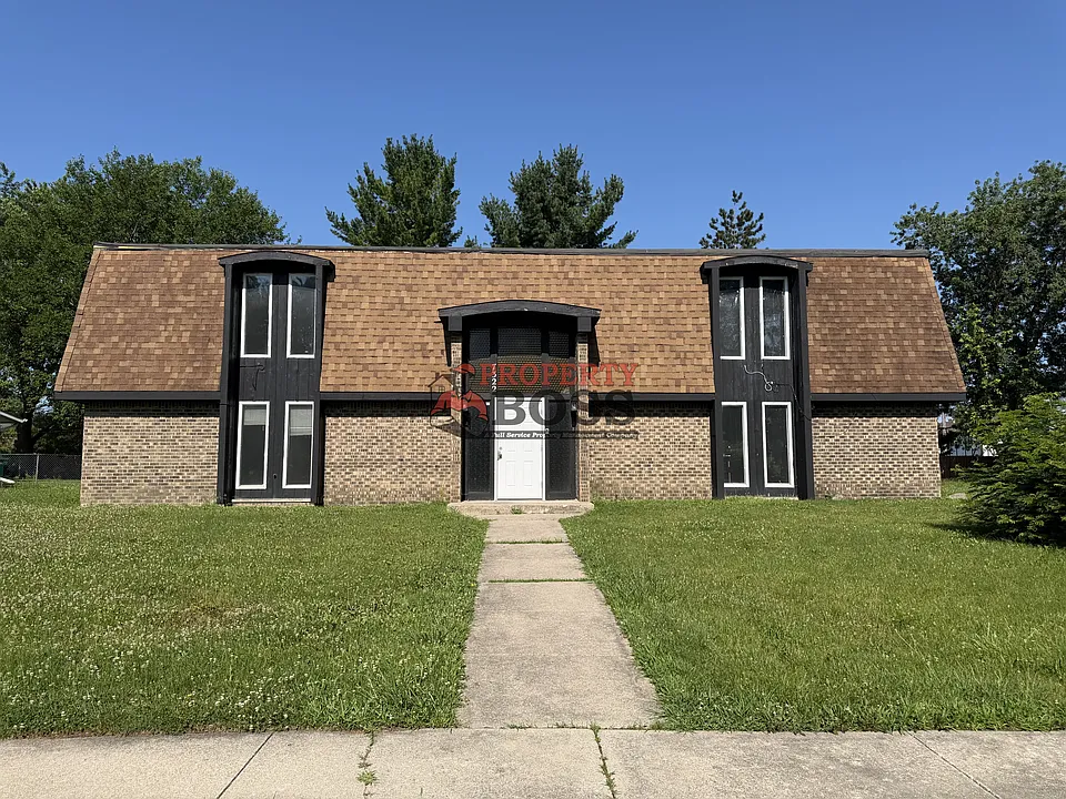 7322 Noble St #4-1