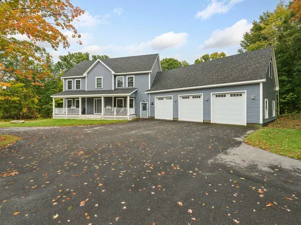 2 Exeter Road, North Hampton, NH 03862