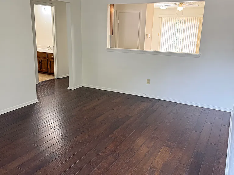 9 Southland Ct — Photo 3