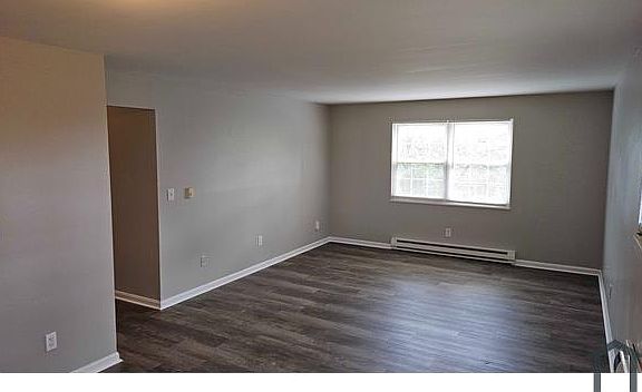 4th image of 5858 Highview Dr