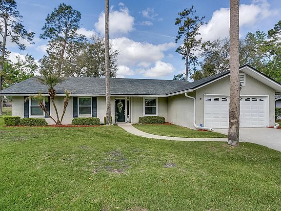 2nd image of 107 Lucina Ln