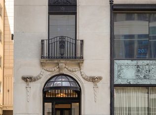 118 E Erie St Unit 31G, Chicago, IL 60611