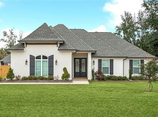 753 English Oak Dr, Madisonville, LA 70447