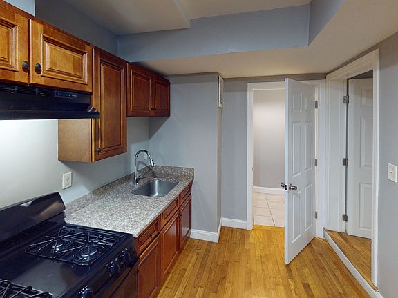 3rd image of 25-27 Maywood St Unit 1