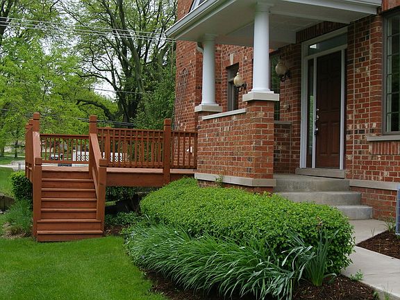 3rd image of 251 Arbor Glen Blvd