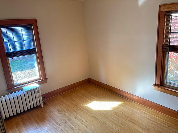 5th image of 3734 Grand Ave S #3736