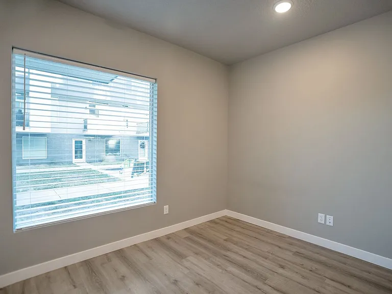1681 S 225 W — Photo 15