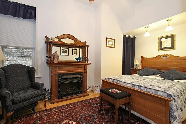 1252 N Greenview Ave #1M — Photo 3