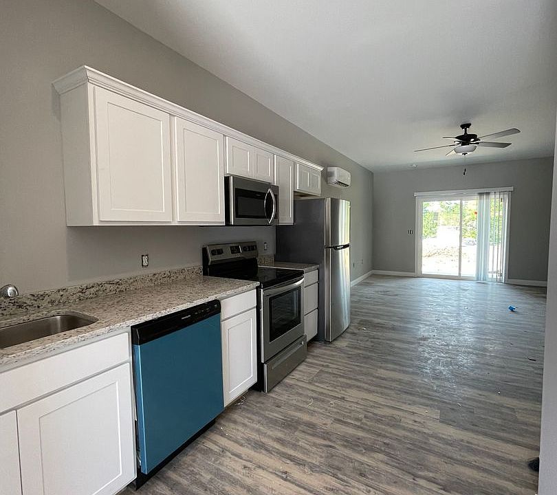 1st image of 515 Wellington Way #435