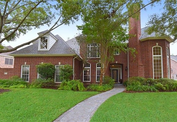 2nd image of 3114 Winding Shore Ln
