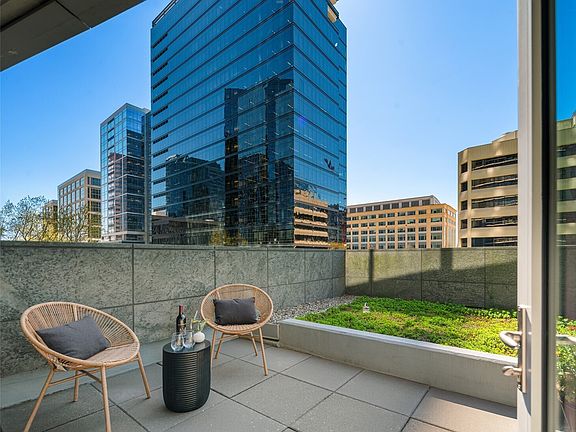 4th image of 10700 NE 4th Street #714