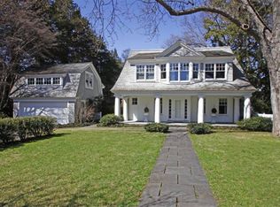 1070 Pequot Ave, Southport, CT 06890