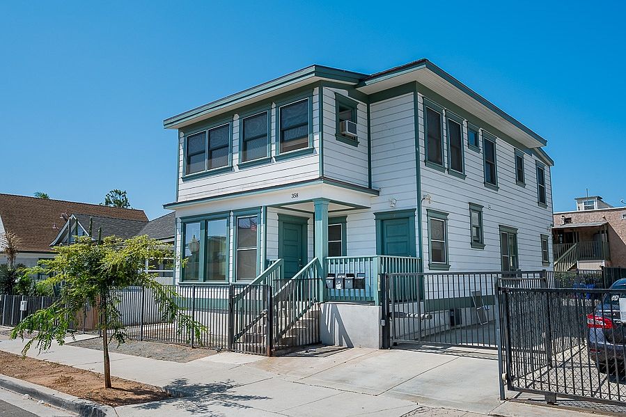 1st image of 358 22nd St APT 1