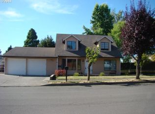 2235 SE Hacienda Ave, Gresham, OR 97080
