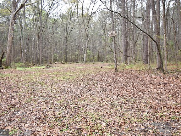 4th image of 993 Cheatham Rd