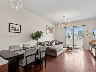 36 NW 6th Ave #PENTHOUSE 8, Miami, FL, 33128