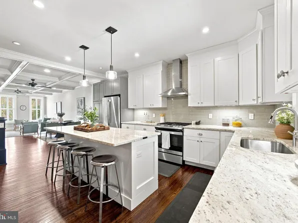 3228 Foster Ave, Baltimore, MD 21224