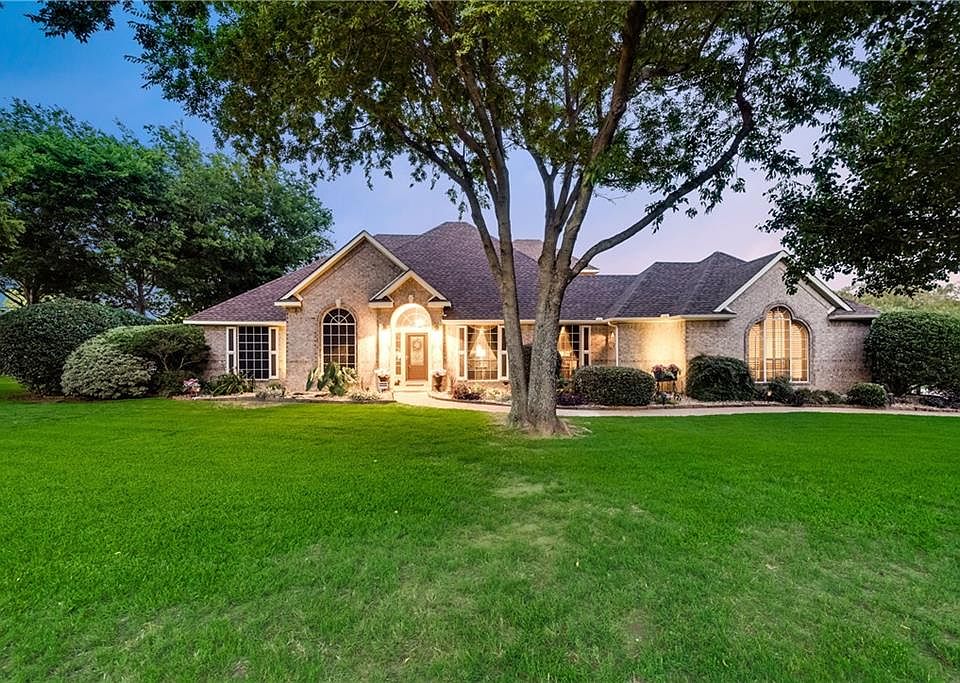 1st image of 4008 Bordeaux Cir