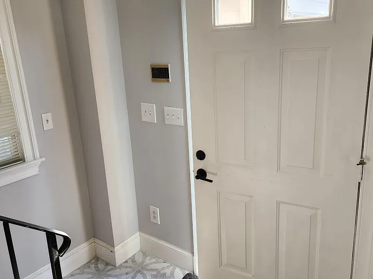 10725 River Rd #A — Photo 15