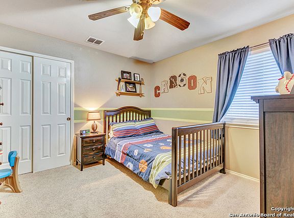 4th image of 514 Zapata Cir