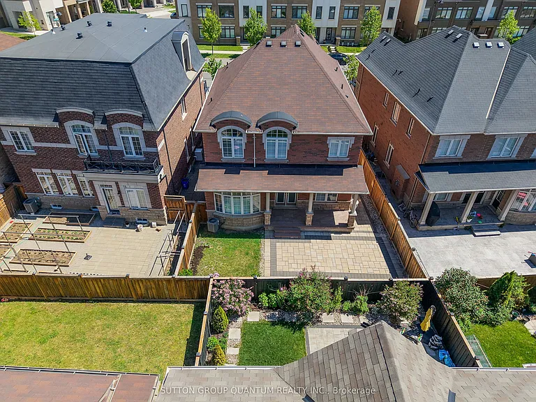 3196 Ernest Appelbe Blvd — Photo 44