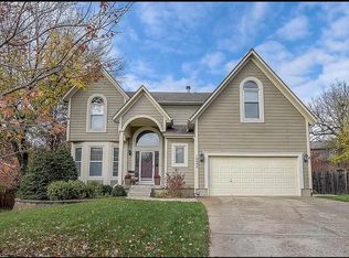 18992 W 118th St, Olathe, KS 66061