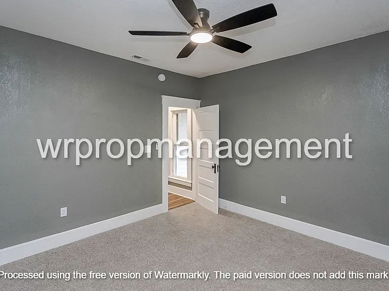 1822 Glendale Ave — Photo 20