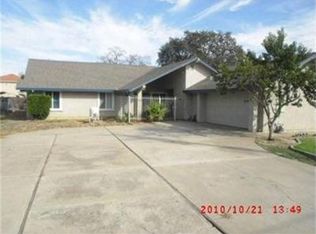 800 N White Ln, Stockton, CA 95215