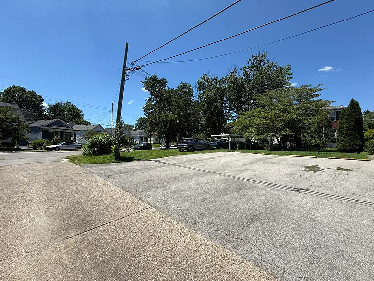 1104 Ellison Ave — Photo 17