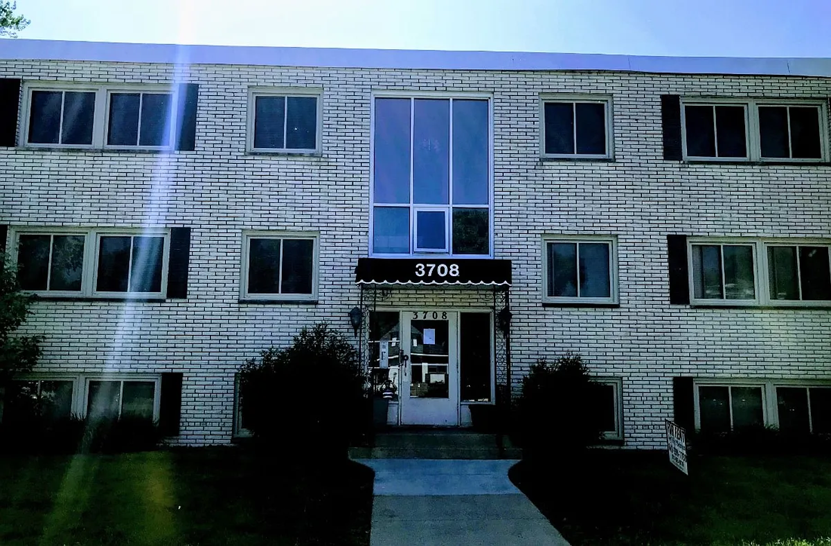 Building Photo - 3708 Lyndale Ave S
