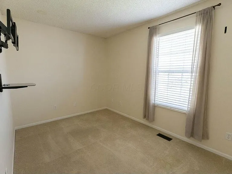 1749 Messner Dr — Photo 10