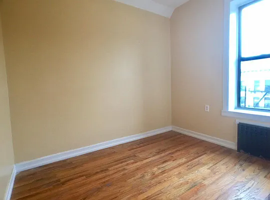 Rented by Bohemia Realty Group | media 10