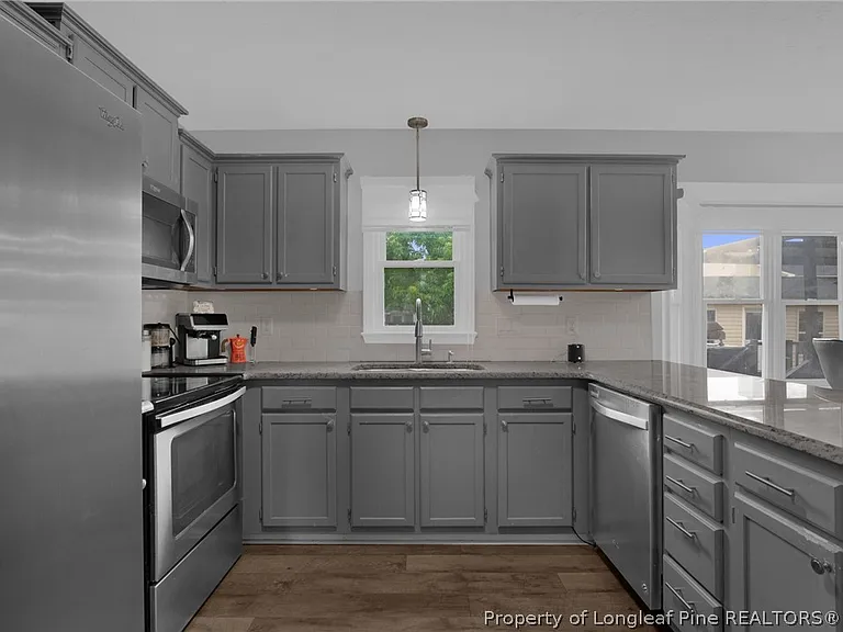7457 Avila Dr — Photo 14