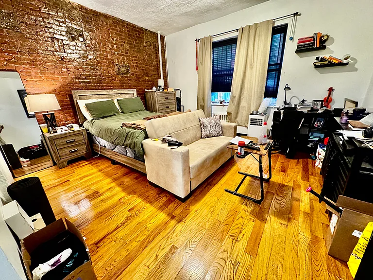 260 W 135th St #D — Photo 1