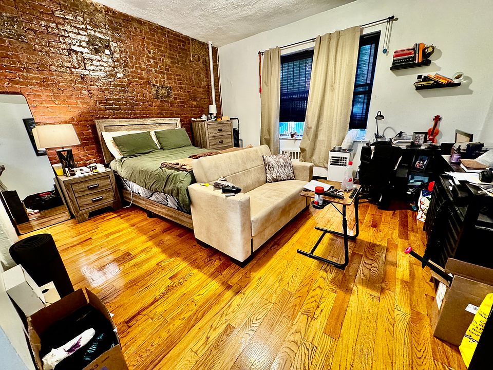 1st image of 260 W 135th St APT D