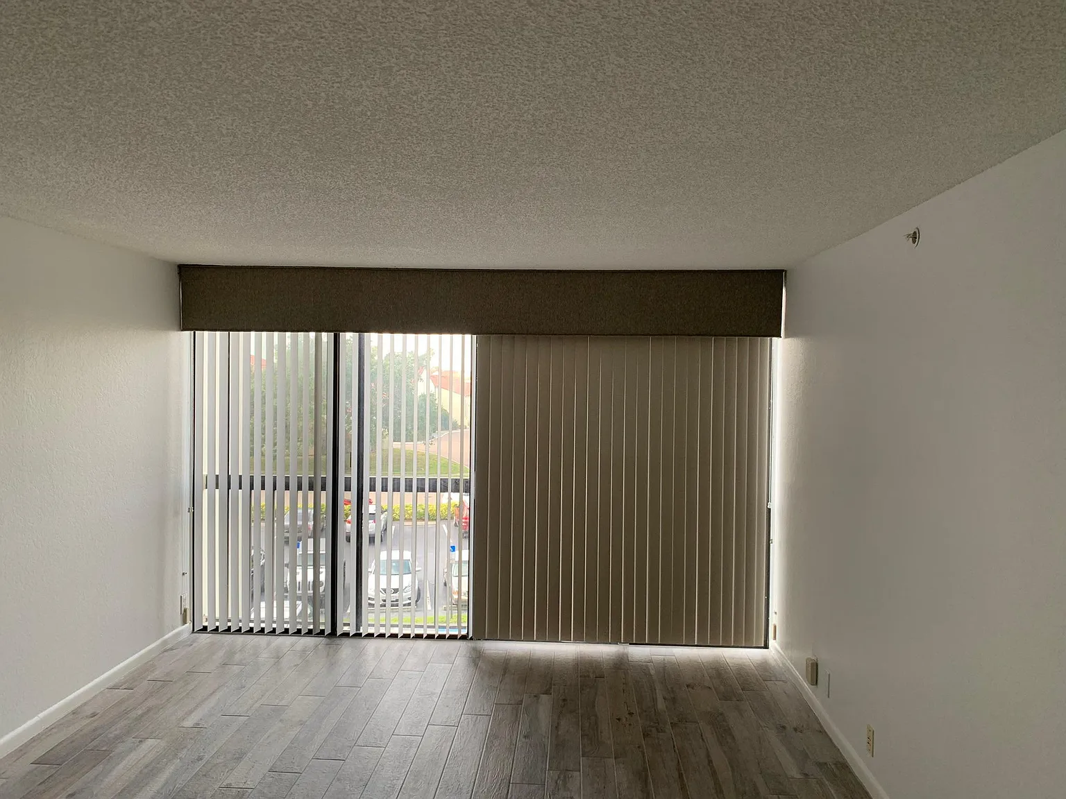 255 Dolphin Point — Photo 3