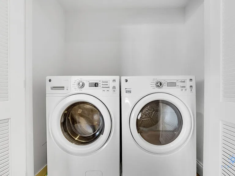 Washer/Dryer