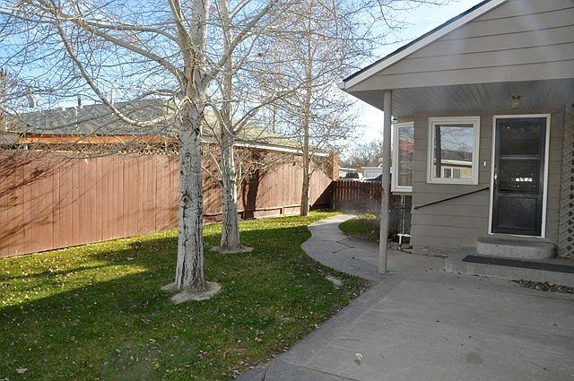 2nd image of 339 Carmon Ave