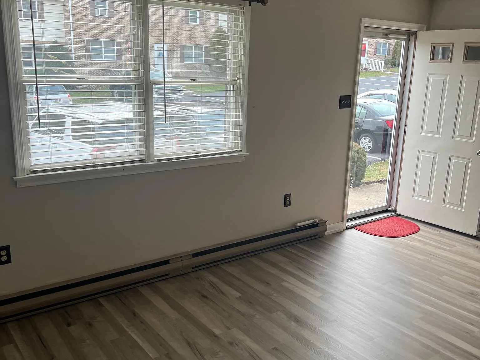 2 bed, 1184 sqft, $1,450 — Photo 2