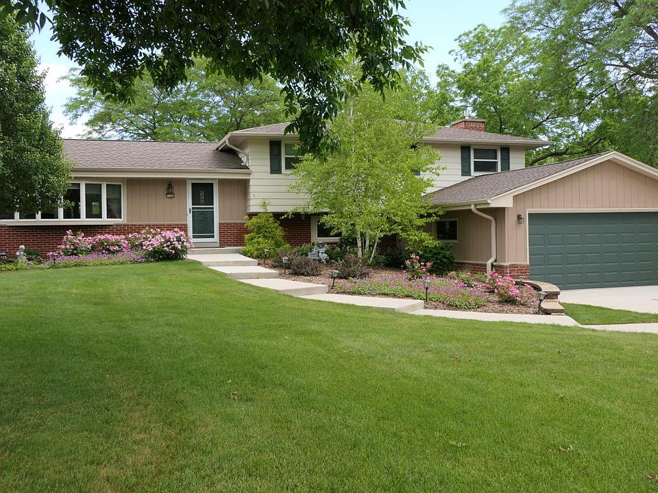 1st image of 11666 N Saint James Ln