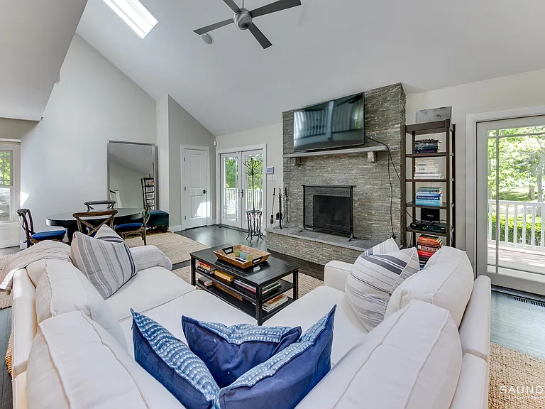 25 Oyster Pond Ln — Photo 15