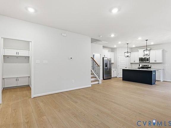 4th image of 8763 Terroir Ln