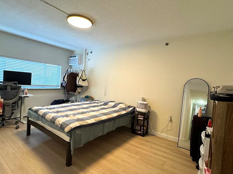 872 Massachusetts Ave #606 — Photo 13