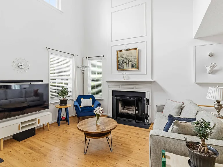 111 Briarhaven Dr — Photo 14