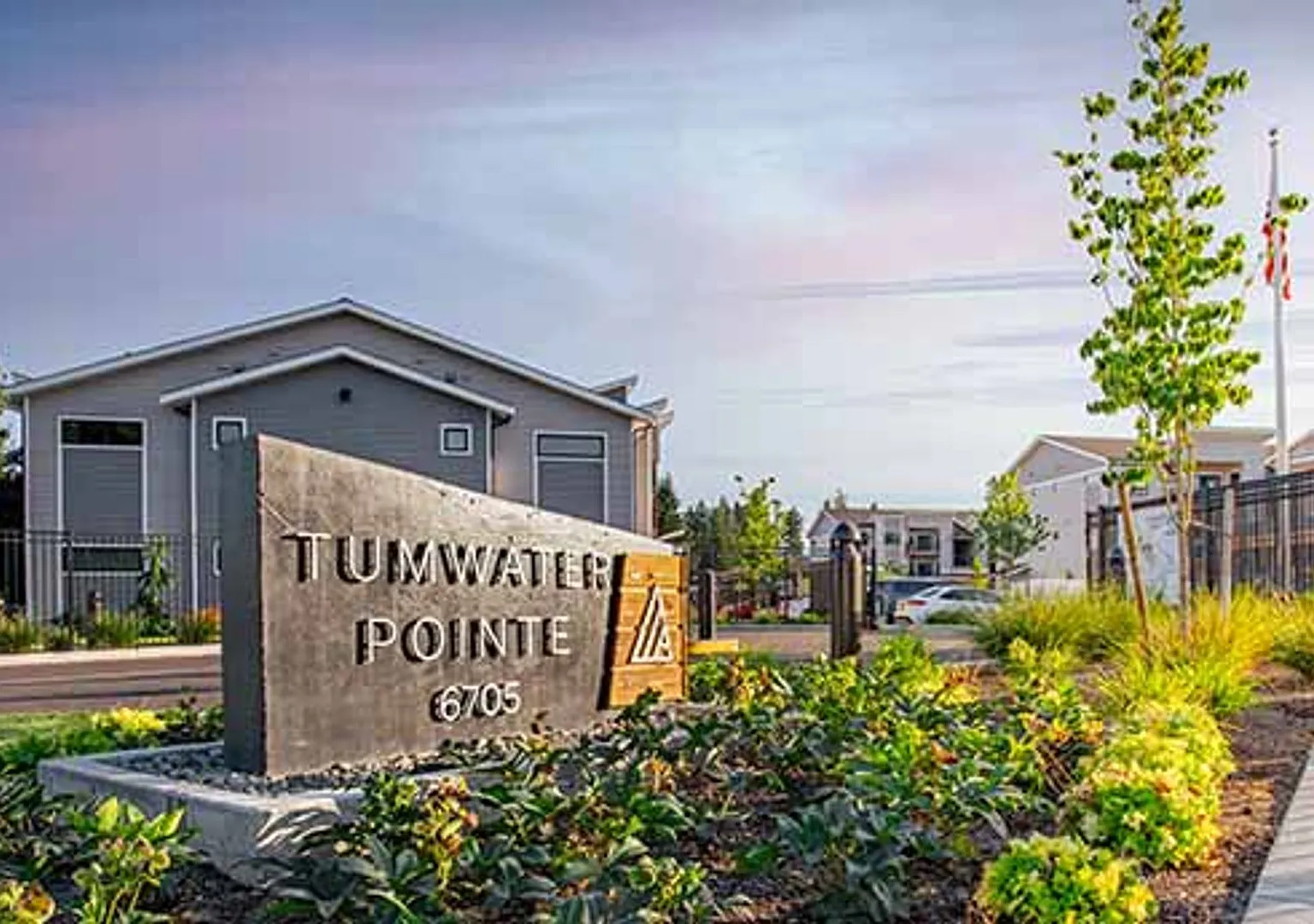 Tumwater Pointe Apartments — Photo 3