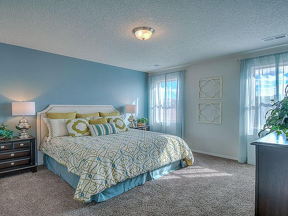 5th image of 90 Tome Vista Dr