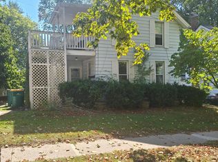 207 W Henry St, Saline, MI