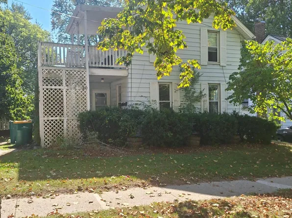 207 W Henry St, Saline, MI 48176