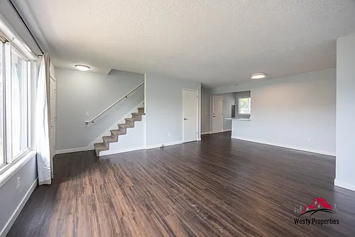 6721 NE Klickitat St #6721 Photo 1